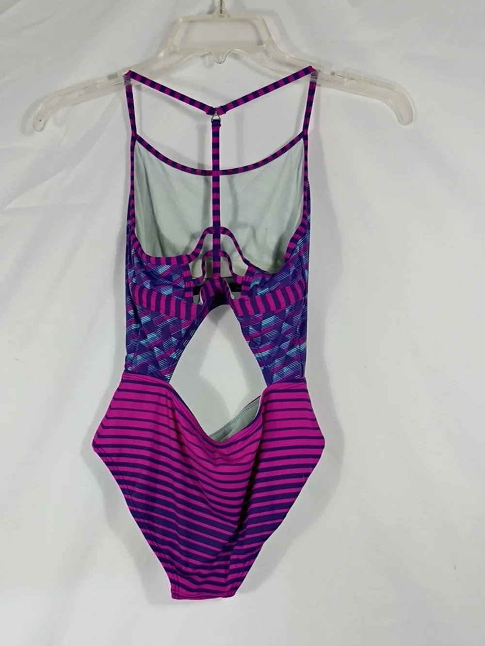 EUC Athleta Girl Purple/ Pink Patterned T-Back Cut Out One-Piece Swim Sz XL 14